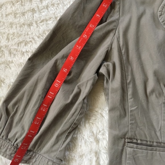 Cato Taupe Blazer size Large 3/4 sleeves - Picture 4 of 7